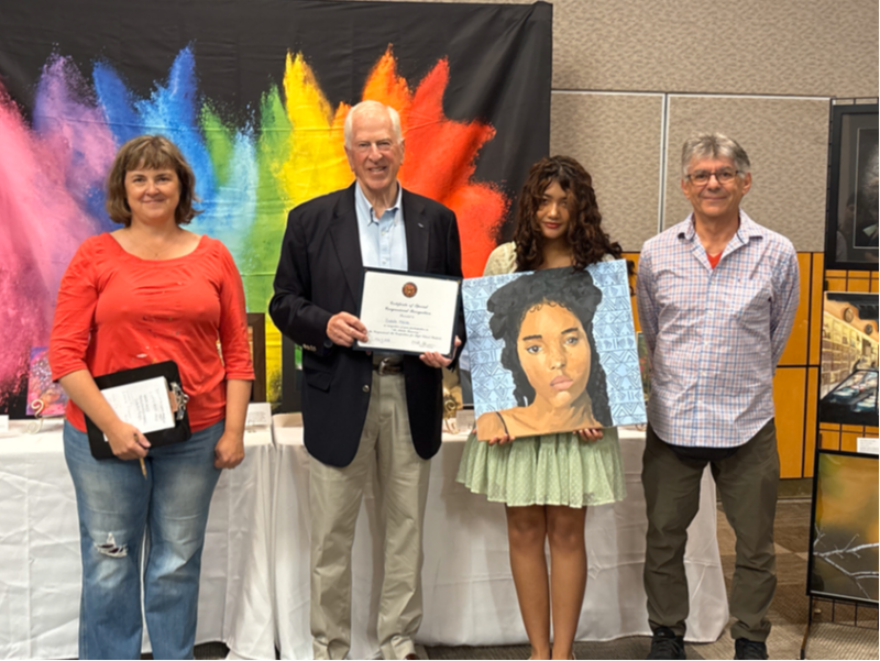 Thompson Announces Overall Winner, Lake County Finalist