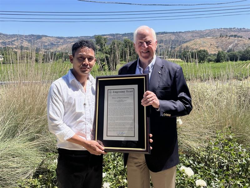 Thompson Honors Pemba Sherpa as the 2025 Sonoma County American Dream Award Recipient